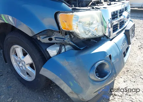 2011 Ford Escape Xlt из США, поврежденный, VIN 1FMCU0DG5BKC63144